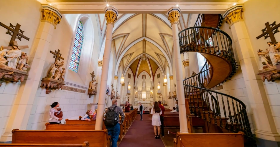 Top Attractions in Santa Fe: Art, Culture, and Desert Beauty